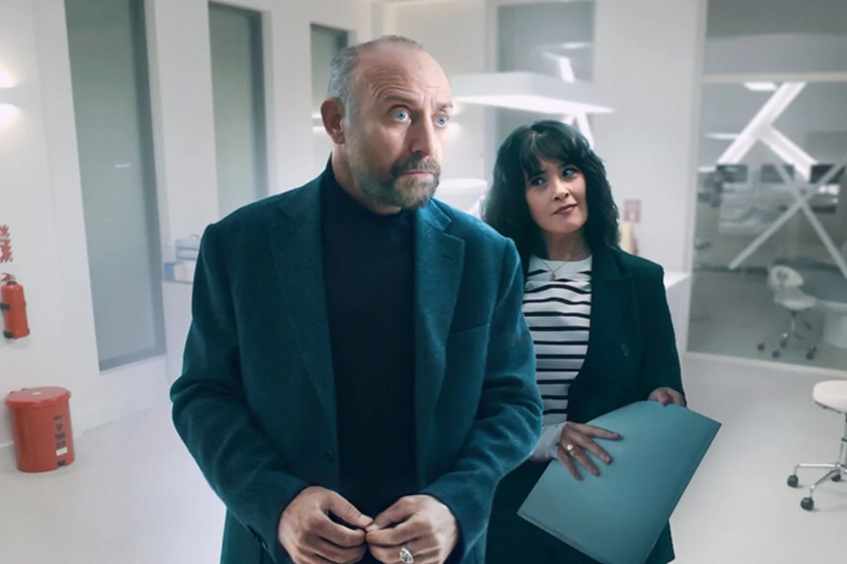 Halit Ergenç y Funda Eryigit. Los protagonistas de la serie turca más vista del 2025 Enamorados anónimos. Halit Ergenç y Funda Eryigit. Los protagonistas de la serie turca más vista del 2025 Enamorados anónimos. 
