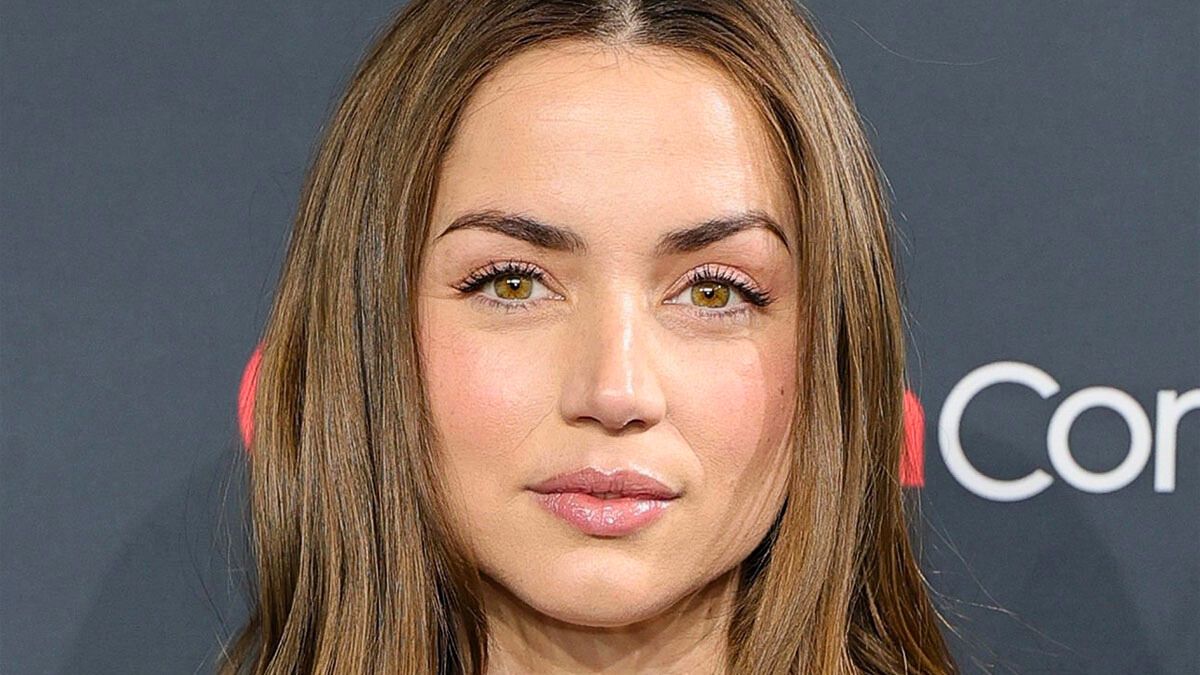 La actriz Ana de Armas es protagonista de la película de Netflix