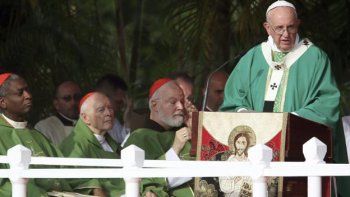 El Papa instó a los cubanos a servir 