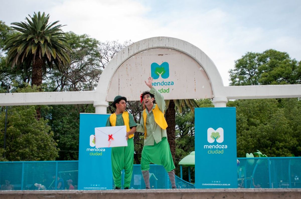 La movida teatral tambi&eacute;n se vivi&oacute; en Ciudad Navide&ntilde;a.