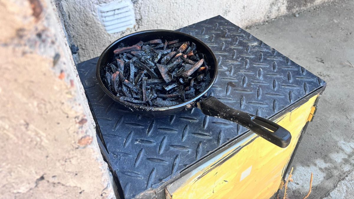 Creyeron que era un incendio, pero se habían olvidado una sarten con papas en la hornalla encendida