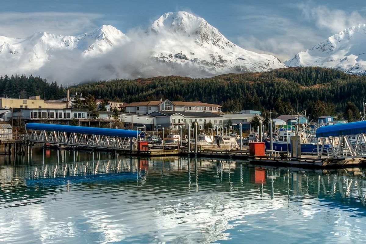 Pequeño pueblo de Alaska ofrece un salario de 27.000 dólares por trabajar 4 meses Pequeño pueblo de Alaska ofrece un salario de 27.000 dólares por trabajar 4 meses