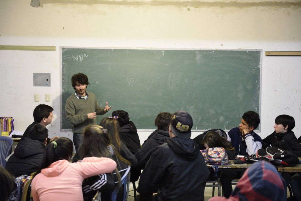 Pese a las críticas, el operativo Aprender se hará en 2.651 escuelas de la provincia
