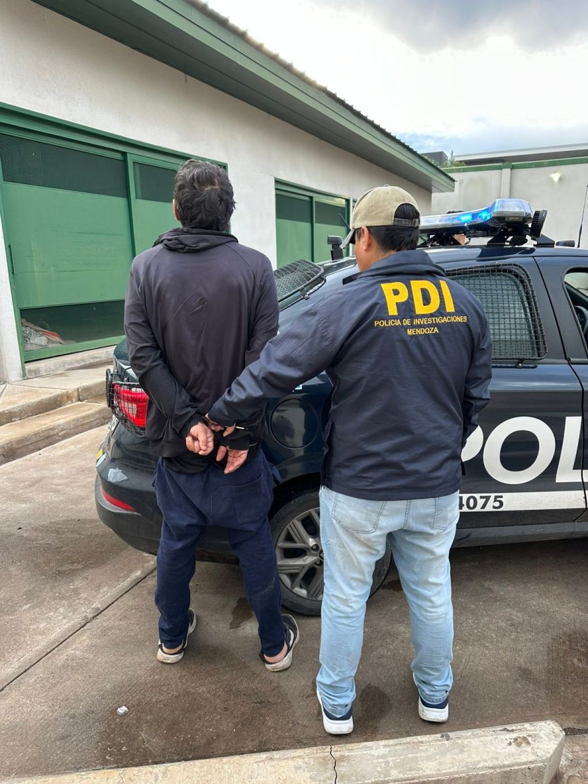 El detenido estaba con otro hombre que tiene 90 aprehensiones, de las cuales 40 corresponden al &uacute;ltimo a&ntilde;o.