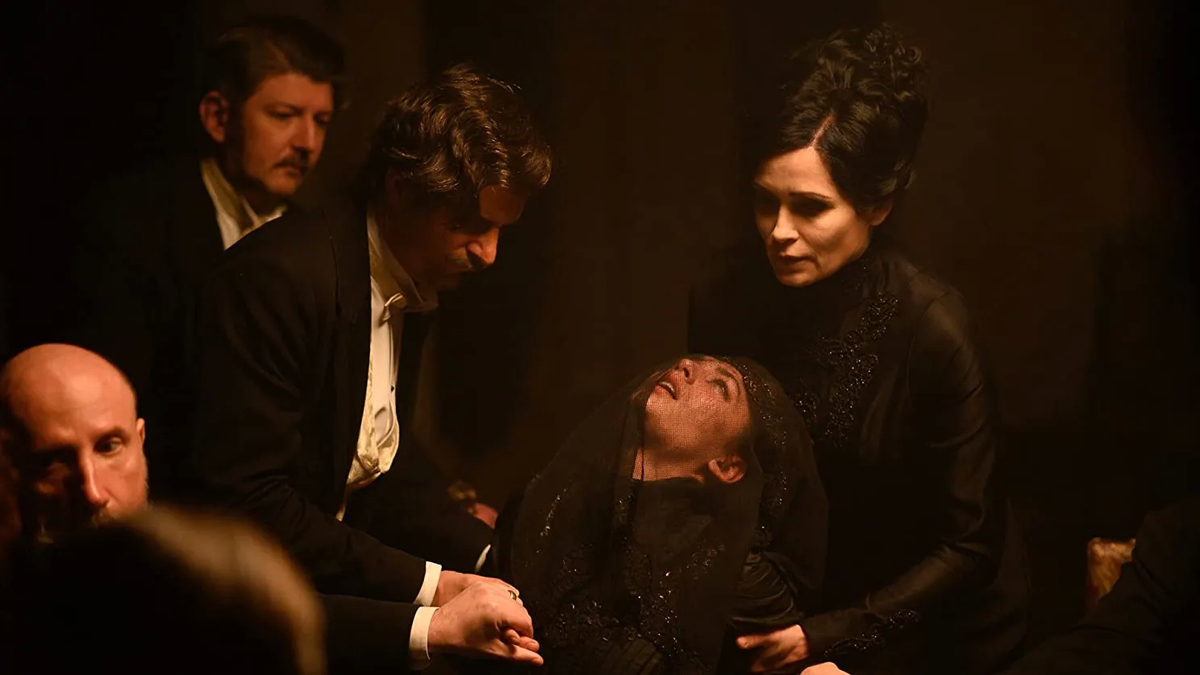 "Freud", la miniserie de Netflix que está entre las más vistas. "Freud", la miniserie de Netflix que está entre las más vistas.