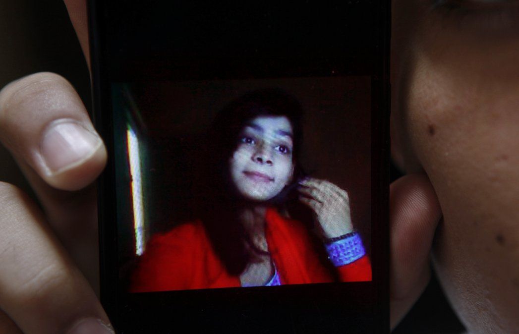 Una madre quemó viva a su hija por haberse casado por amor