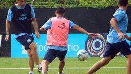 Alerta roja en Racing: Milito abandonó la práctica
