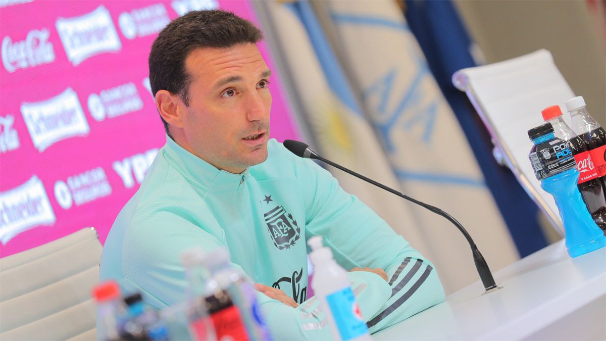 Scaloni: Leo Messi está muy cómodo en la Selección