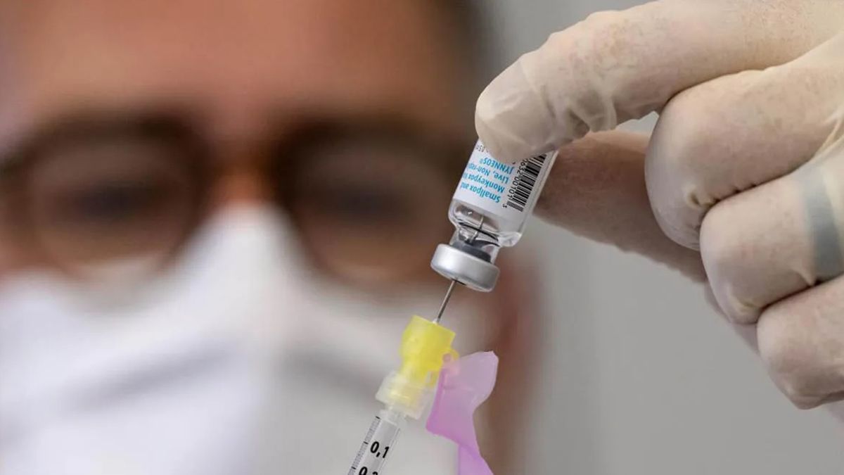 Muchos insumos médicos se guían por el precio del dólar, y la escalada reciente afecta sus precios.