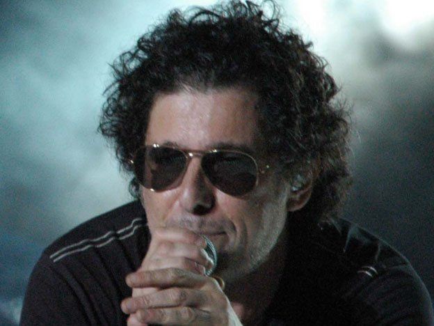 El Salmón. Andrés Calamaro confesó a quiénes nunca votó.