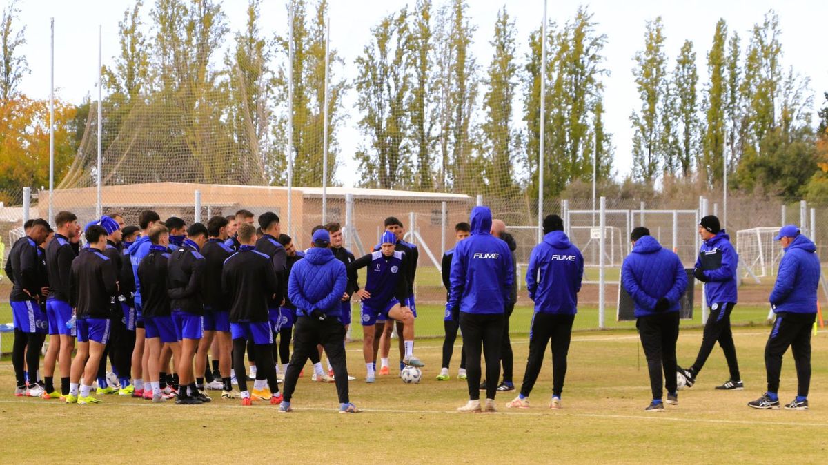 Godoy Cruz intensifica sus entrenamientos de cara al debut ante Barracas Central