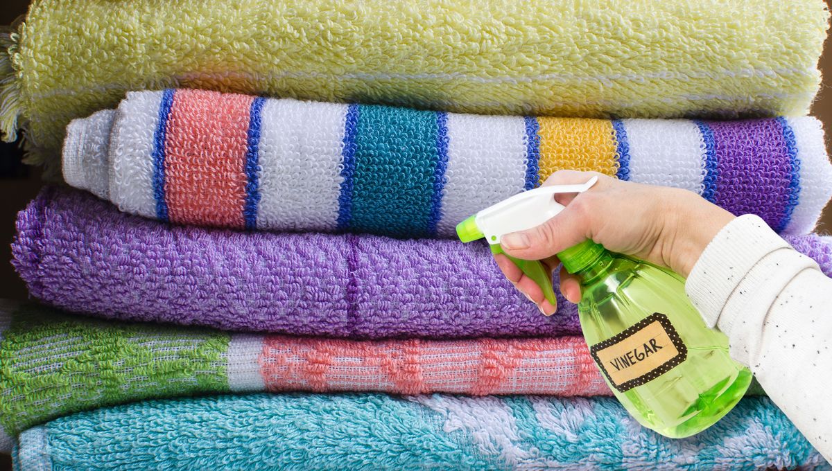 La limpieza de las toallas en indispensable para mantener la higiene general del baño y evitar microorganismos. La limpieza de las toallas en indispensable para mantener la higiene general del baño y evitar microorganismos. 