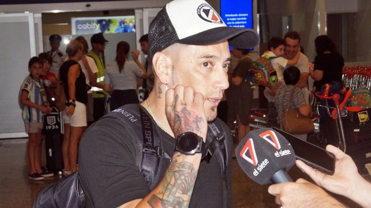 Rubens Sambueza llegó este viernes a Mendoza para sumarse al Deportivo Maipú. Foto: Emiliano Loretti (Prensa Deportivo Maipú).