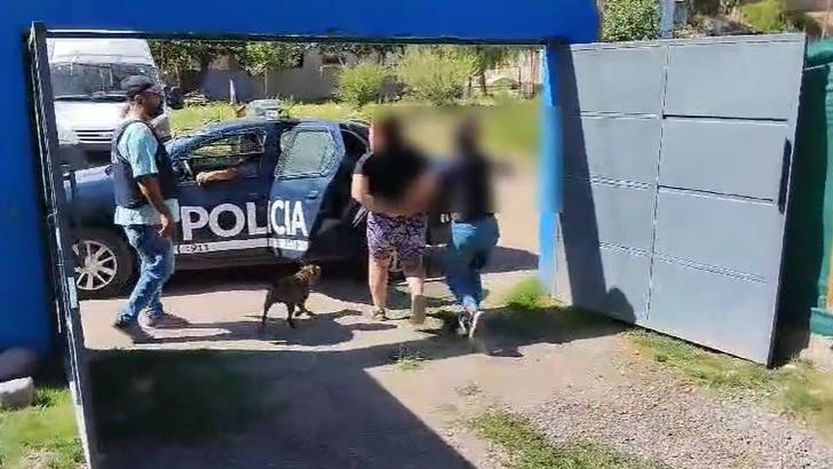 Ocho allanamientos se realizaron en Godoy Cruz y Luján en busca de drogas y de una mujer que sería jefa de una banda narco.