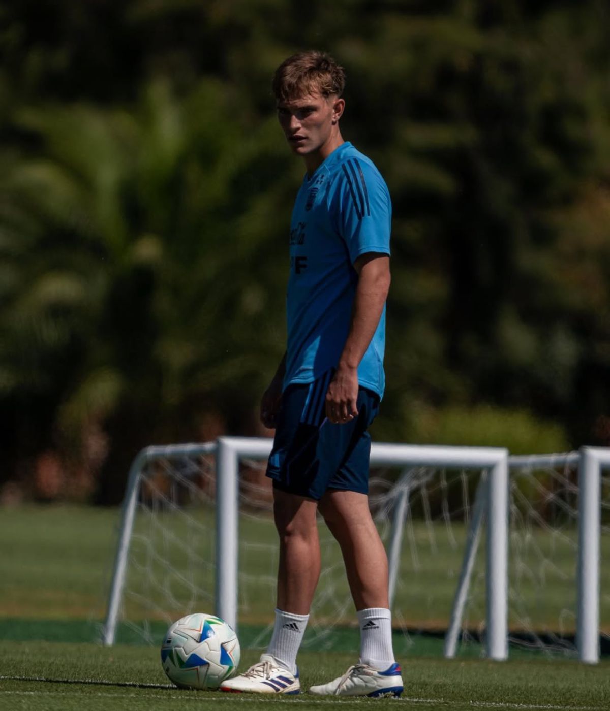Ignacio Perruzzi compartirá la Selección argentina Sub 20 con Santino Andino. Ignacio Perruzzi compartirá la Selección argentina Sub 20 con Santino Andino.