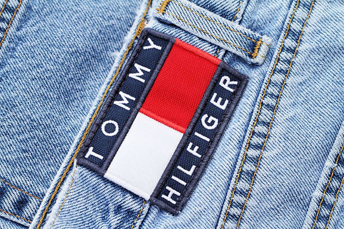 Tommy Hilfiger abre su primer local en un shopping argentino con una nueva colección