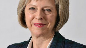Theresa May acorralada y debilitada después del acuerdo del Brexit