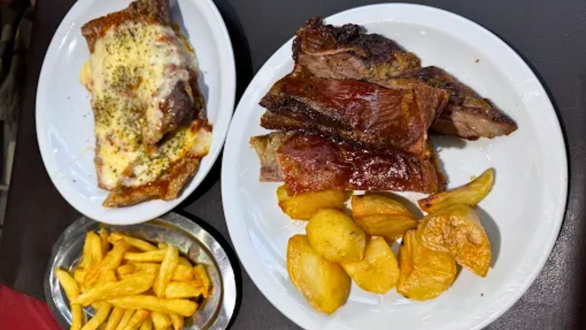La parrillada es un clásico en el Bodegón Marga.