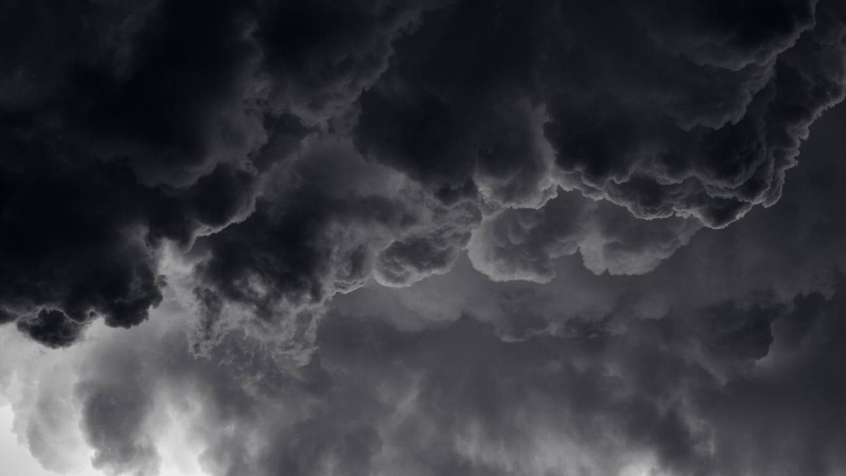 Llega la lluvia negra al país: granizo, precipitaciones y vientos extremadamente fuertes