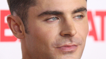 Netflix: el thriller supernatural con Zac Efron que es un remake de 1984 con Drew Barrymore a sus 9 años