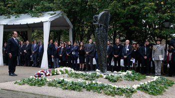Francia recordó a las víctimas de los ataques de París