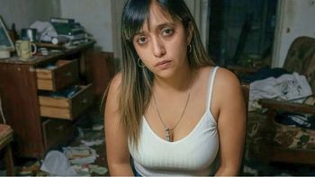 Quién es la funcionaria a la que le encontraron medio kilo de cocaína en su casa y está prófuga