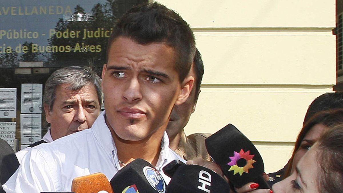 Zárate está en libertad condicional.