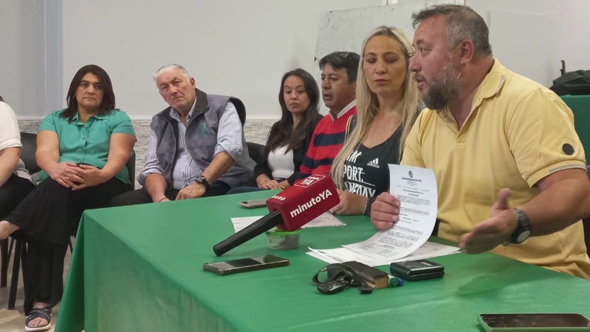 El Gobierno se reunió con ATE por la oferta salarial para noviembre y diciembre. El gremio pidió una mejora y que se prevean los aumentos para los primeros meses del 2024.