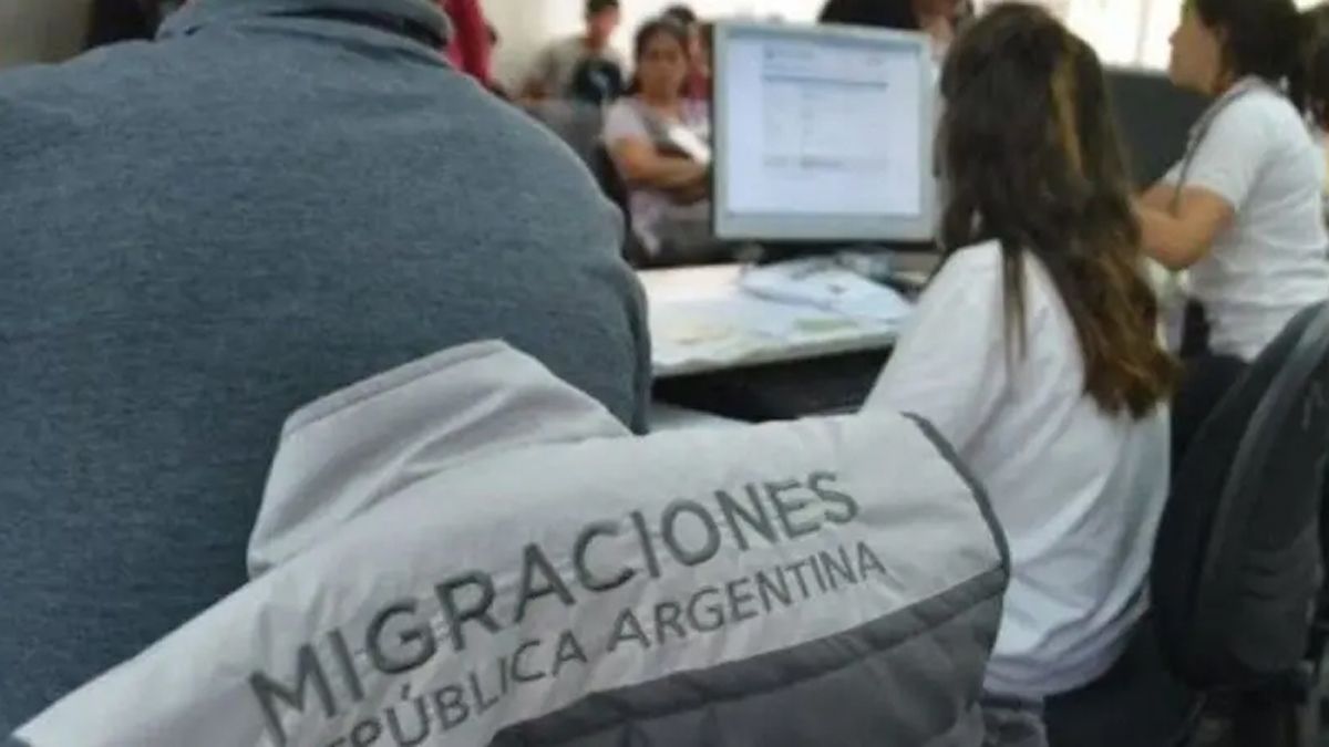 Cerraron tres Oficinas de Migraciones en el el país