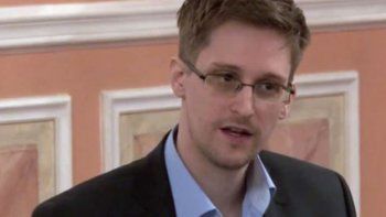 Rusia: Snowden pidió extender su asilo