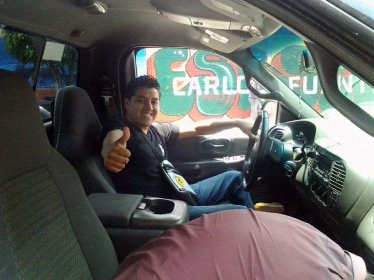 Muerte insólita: un joven quiso sacarse una selfie con una pistola y se disparó en la cabeza