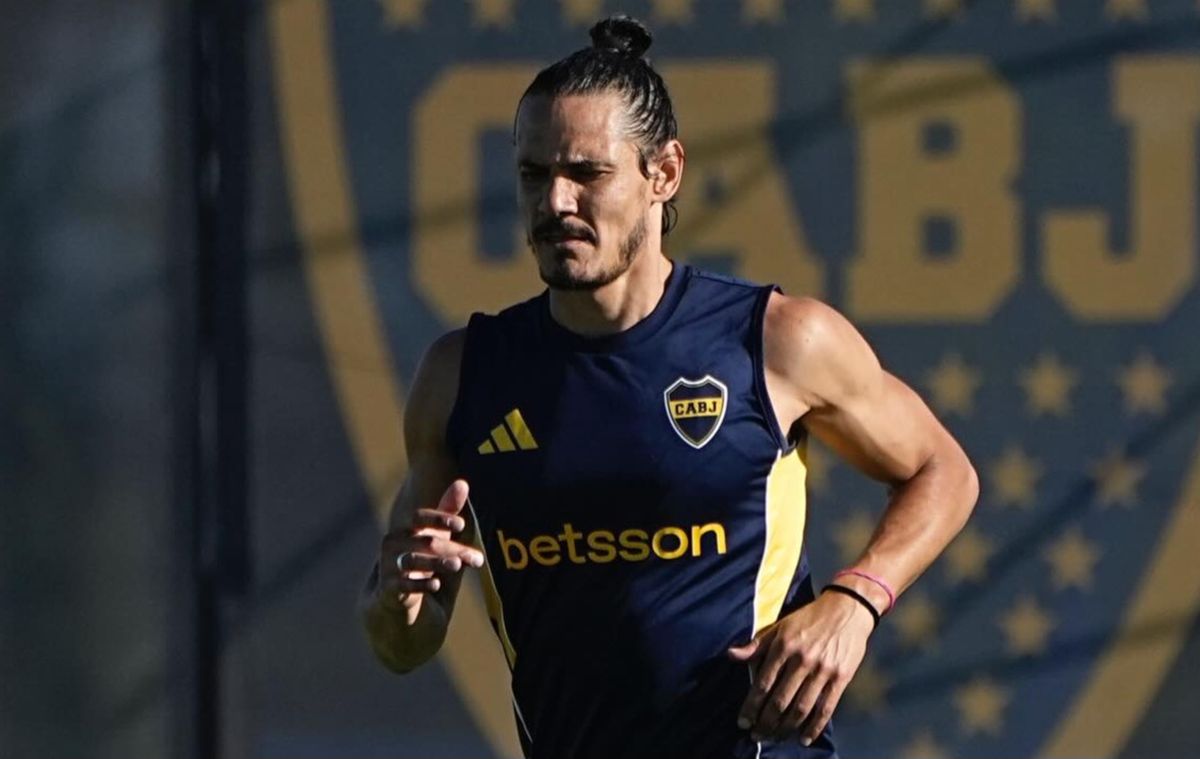 Cavani volvi&oacute; a ser convocado en Boca.