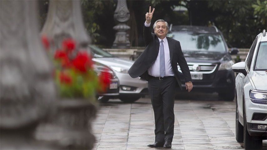 Alberto se reunirá en México con el ecuatoriano Rafael Correa
