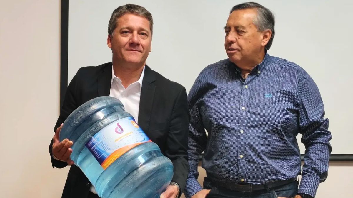 Cornejo aceptó la renuncia del consejero de Irrigación que manejó ebrio en el Sur y ya tiene reemplazante