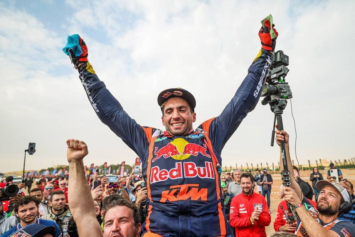 Benavides es el primer piloto en ganar el Dakar en motos con dos marcas distintas