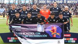 Independiente Rivadavia dio vuelta un partido clave y sumó tres puntos que lo hacen líder de la Zona B.