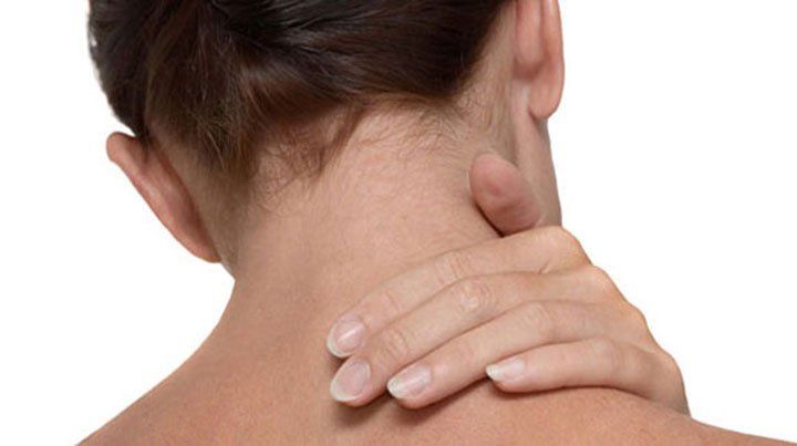 ¿Cómo tratar el dolor de cuello?