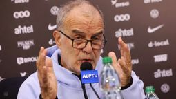 Bielsa dirigirá su tercer Mundial con 3 selecciones distintas.