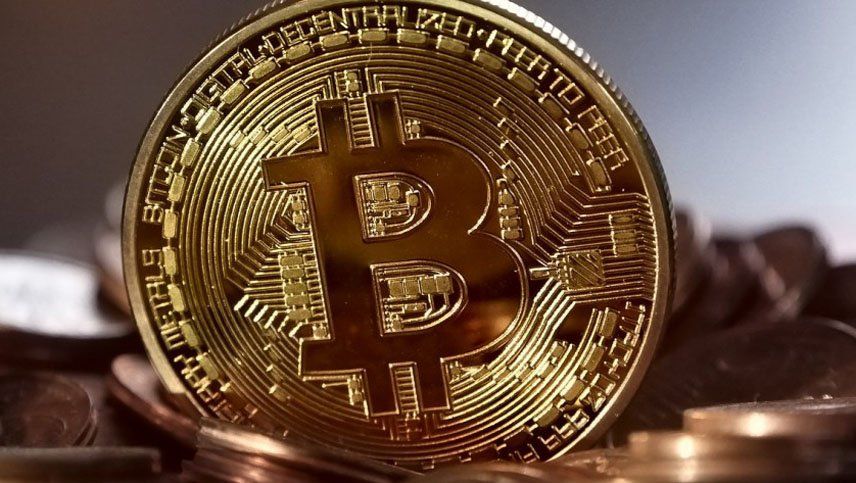 El bitcoin gana terreno como alternativa para saltar el cepo al dólar