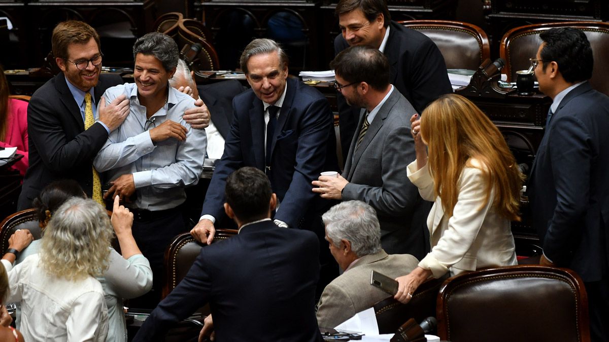 No hubo acuerdo y el proyecto de Ley Ómnibus vuelve a comisiones.