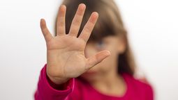 Chacal abusador de menores: Un albañil abusó de su hija de 11 años mientras su esposa trabajaba Chacal abusador de menores: Un albañil abusó de su hija de 11 años mientras su esposa trabajaba