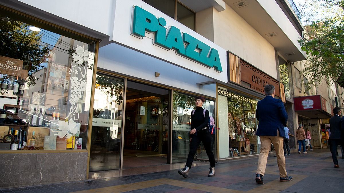 La Galería Piazza ha estado muchos meses con varios locales vacíos.
