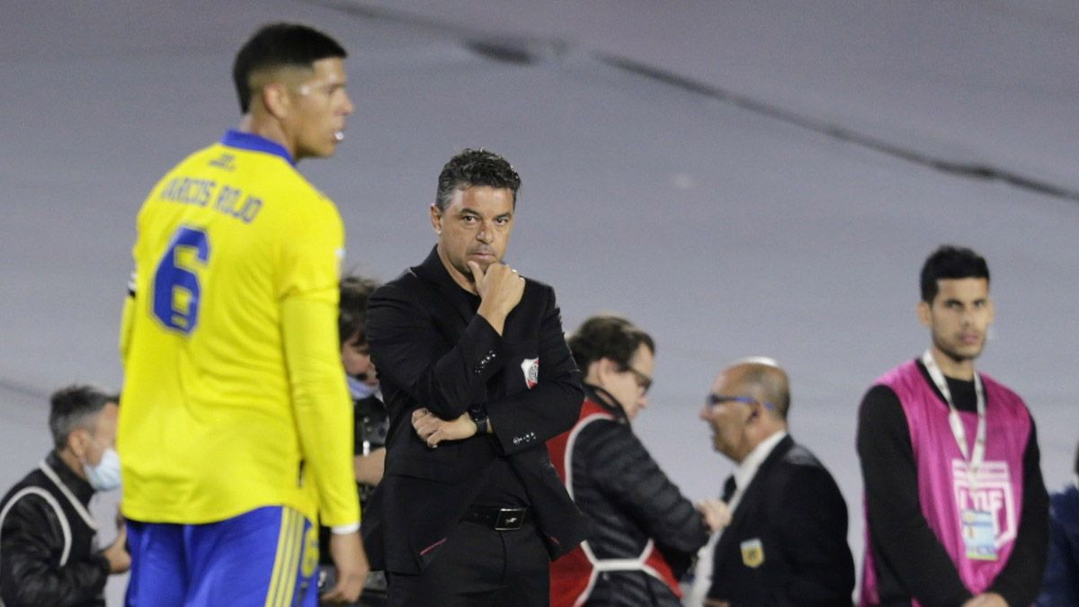 Marcos Rojo tuvo un cumpleaños especial en el Monumental.