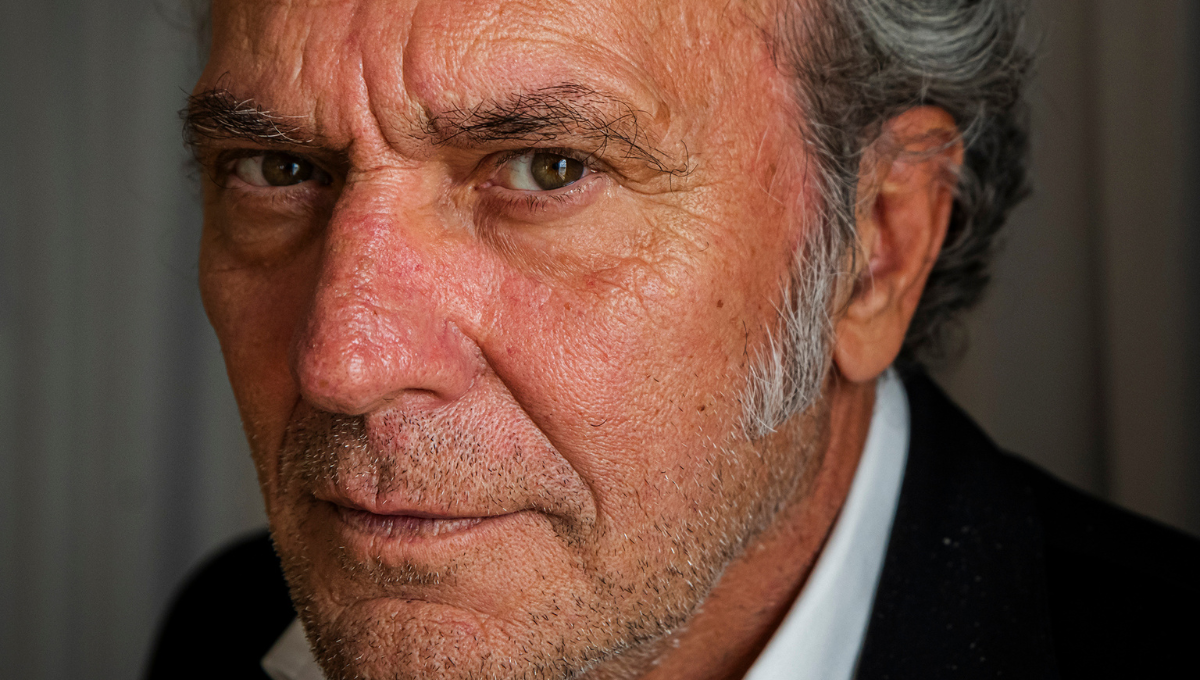 La rompe en Netflix, tiene a José Coronado y se basa en una reconocida novela