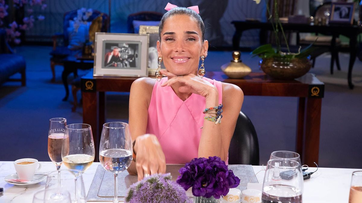 Juana Viale sigue a la China Suárez y paraliza el coquette furor del 2024. Juana Viale sigue a la China Suárez y paraliza el coquette furor del 2024.