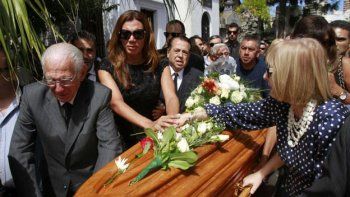 Emotivo último adiós al diseñador Jorge Ibáñez