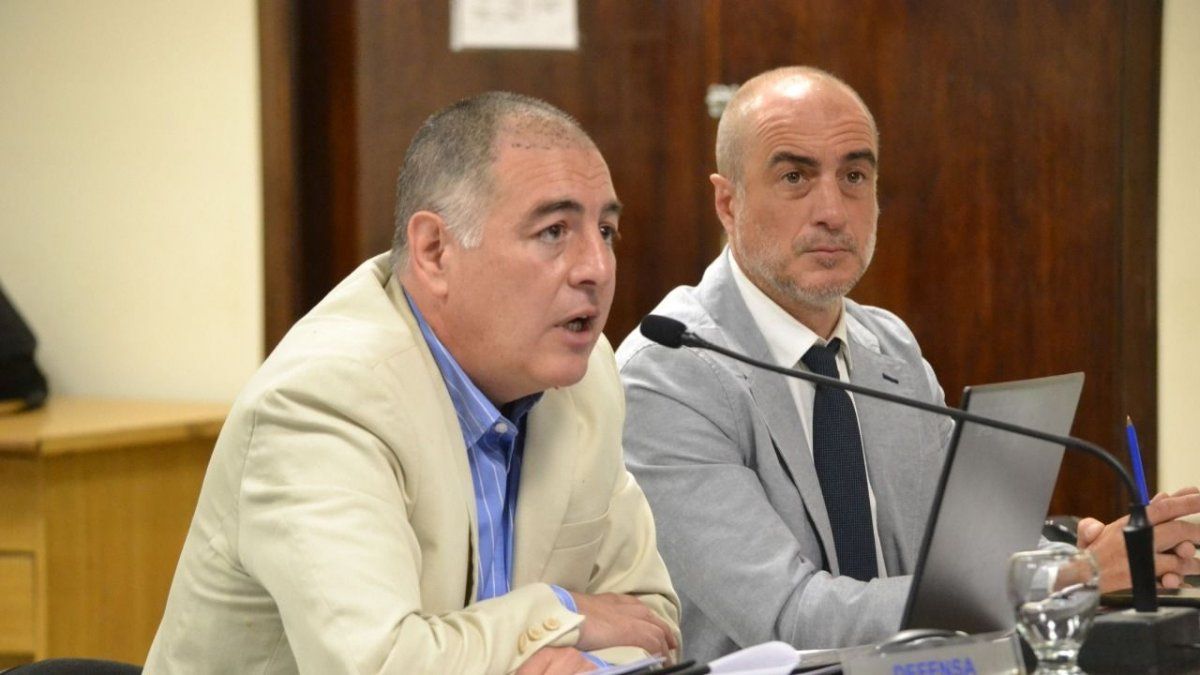 Efraín Quevedo Mendoza hijo y Diego Sánchez Azcona, hijo del juez acusado, ejercieron la defensa técnica y pidieron la nulidad del juicio político.