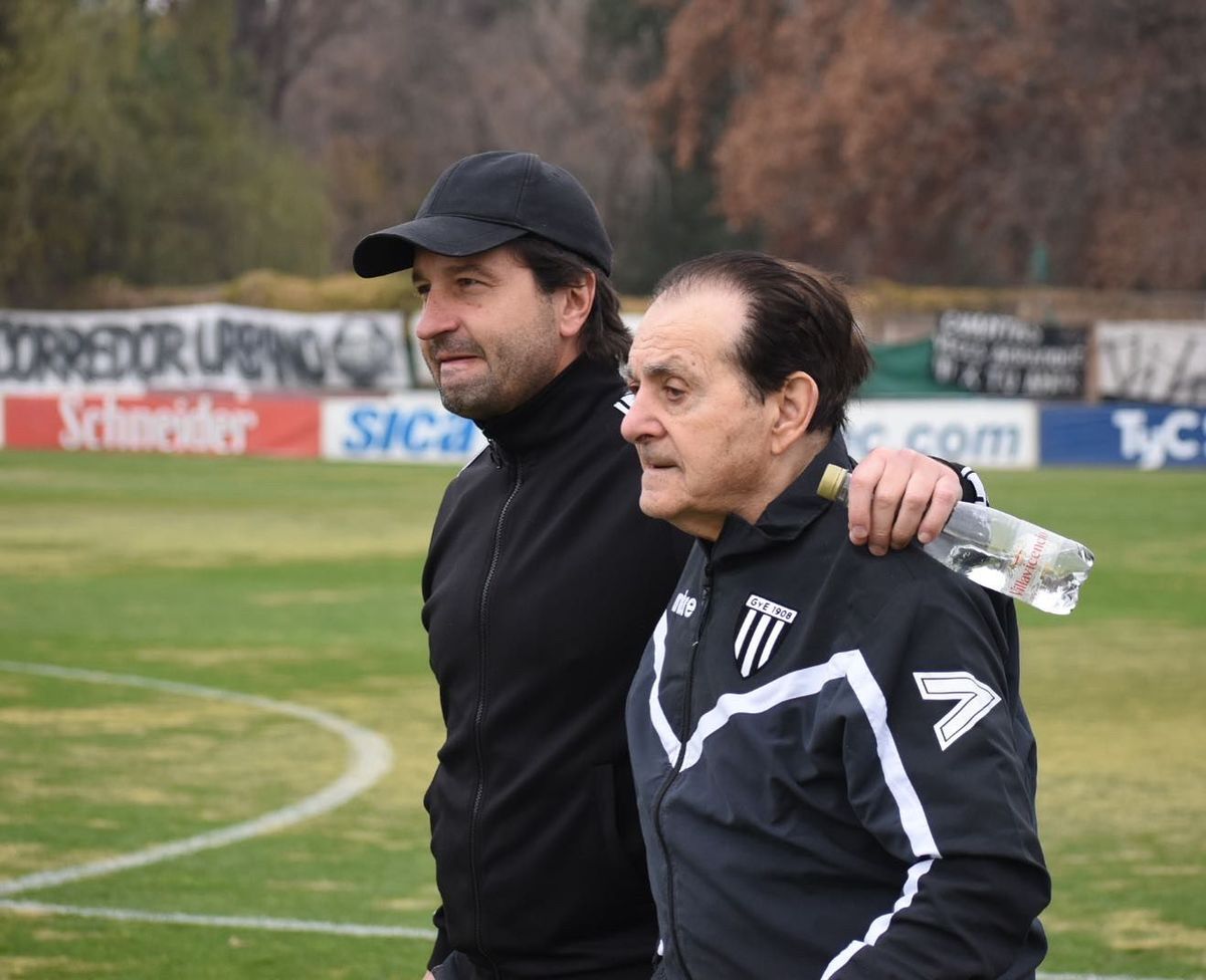 Fernando Porretta junto a Víctor Antonio Legrotaglie, el ídolo máximo del Lobo.
