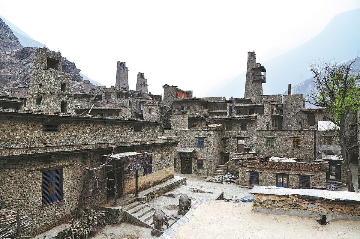 La aldea de Taoping se caracteriza por la arquitectura de piedra de la etnia qiang. PARA USO DE CHINA DAILY La aldea de Taoping se caracteriza por la arquitectura de piedra de la etnia qiang. PARA USO DE CHINA DAILY
