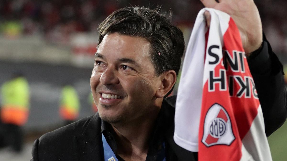 Marcelo Gallardo podría despedirse de River en noviembre próximo, en el Malvinas, en un amistoso ante el Betis.